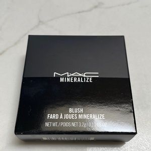 Mineralize Blush - Dainty